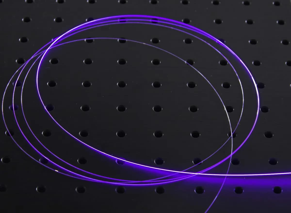The Invention that tet Fiber Optics span the Globe